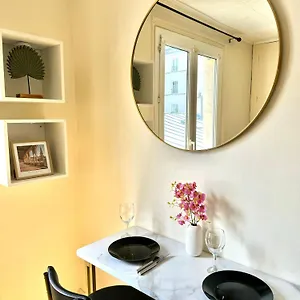  Appartement Le Toit De Montmartre France